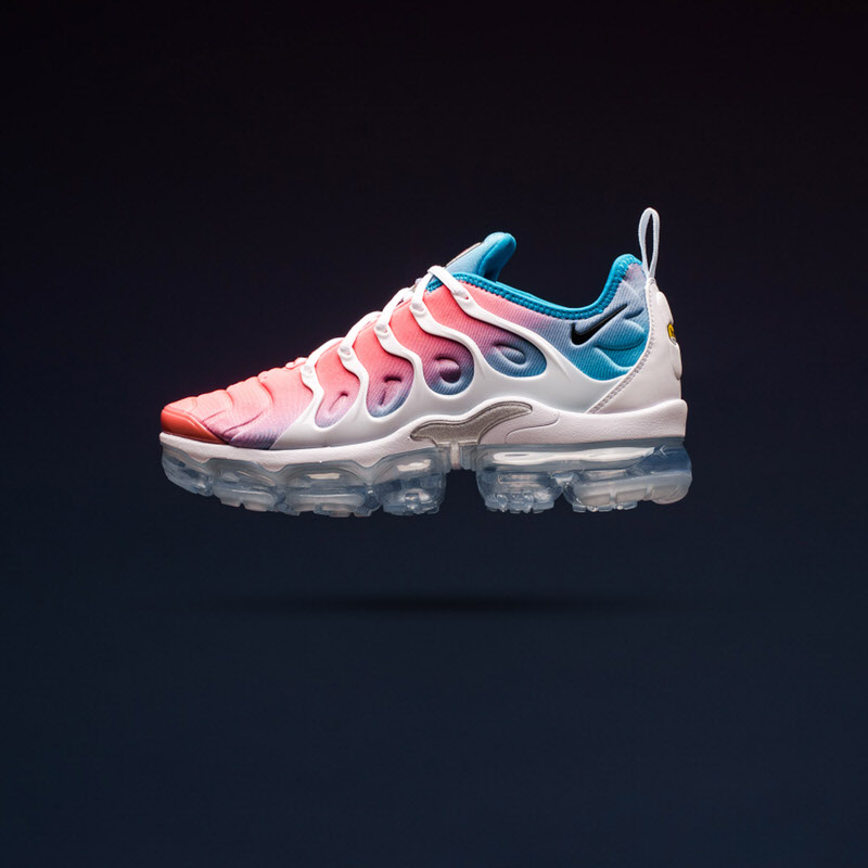 nike air vapormax plus lava glow blue lagoon