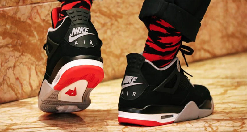 Air Jordan 4 Black/Red