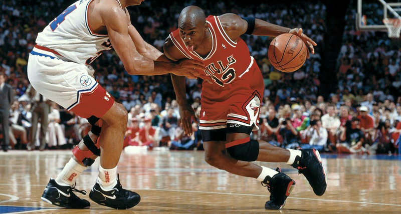 jordan wearing jordan 6 infrared