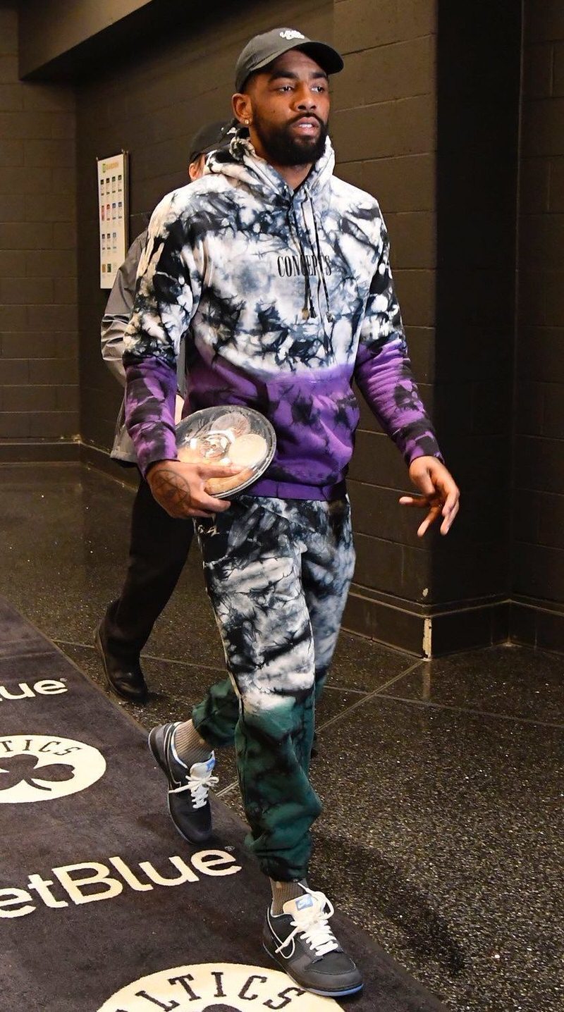 kyrie purple lobster