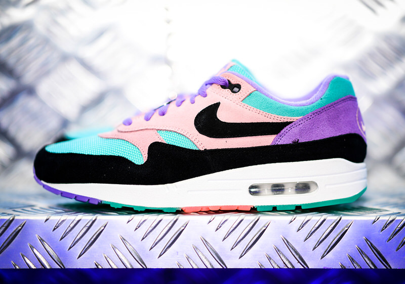 Nike Air Max "Have A Nike Day" Pack