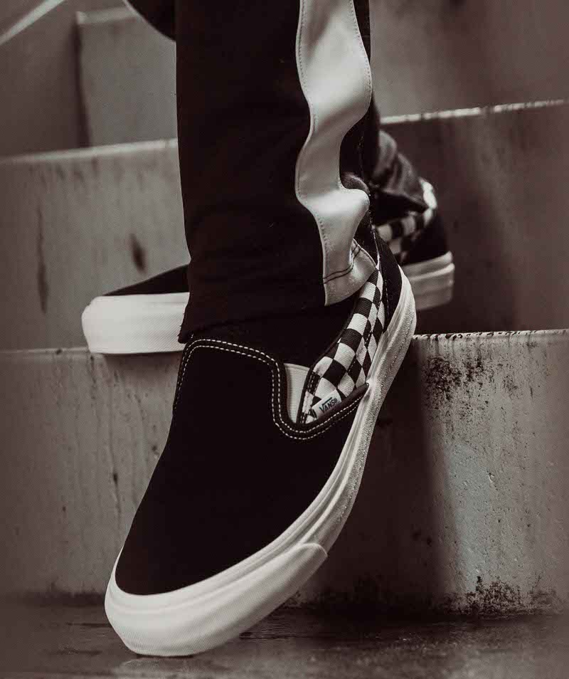 look vans slip on