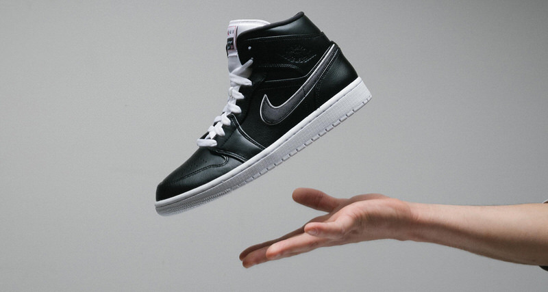 Air Jordan 1 Mid