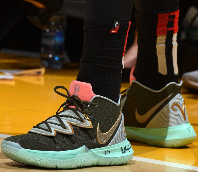 Zafer içinde ikinci el satılık Nike Kyrie 5 pre Heat Patrick letgo