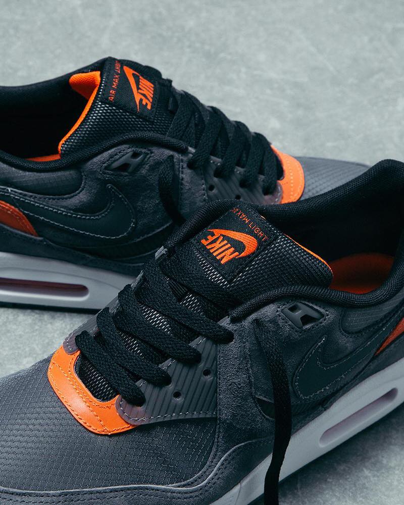 Air max on sale light zero gravity