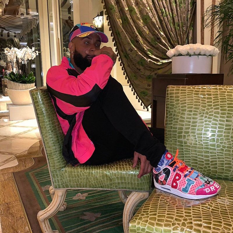 Odell Beckham Jr in the Air Max 1 "OBJ Custom by The Shoe Surgeon" 