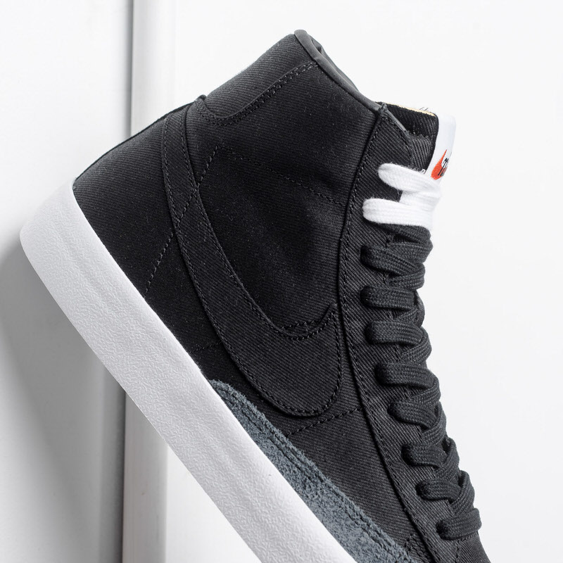 Nike Blazer Mid '77 VNTG