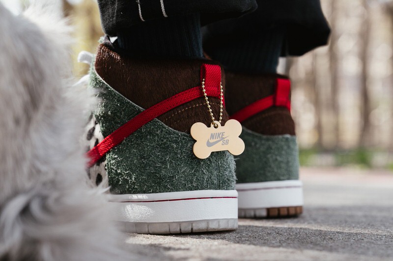 sombra A gran escala Unidad Another Look at the Nike SB Dunk High "Dog Walker" | Nice Kicks