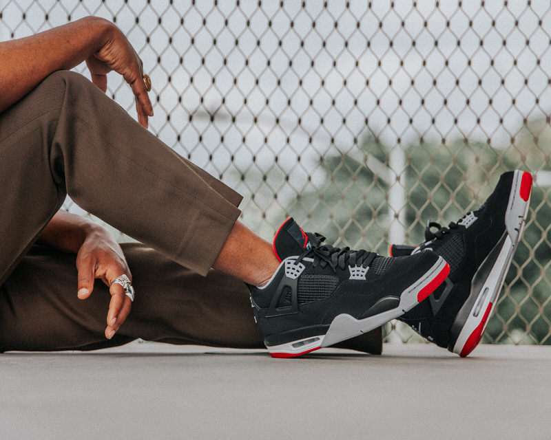 air jordan 4 on feet