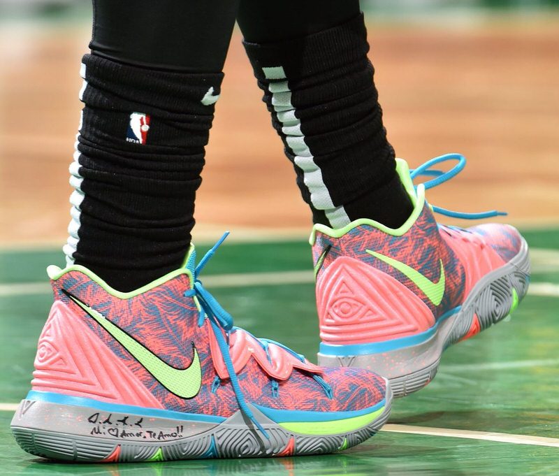 kyrie irving pink shoes