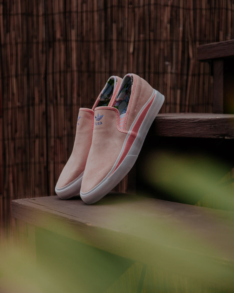 Nora slip on adidas on sale