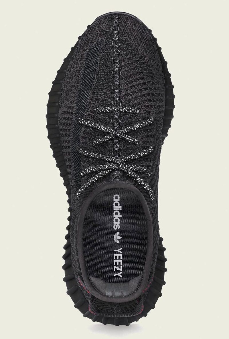 yeezy 350v2 triple black