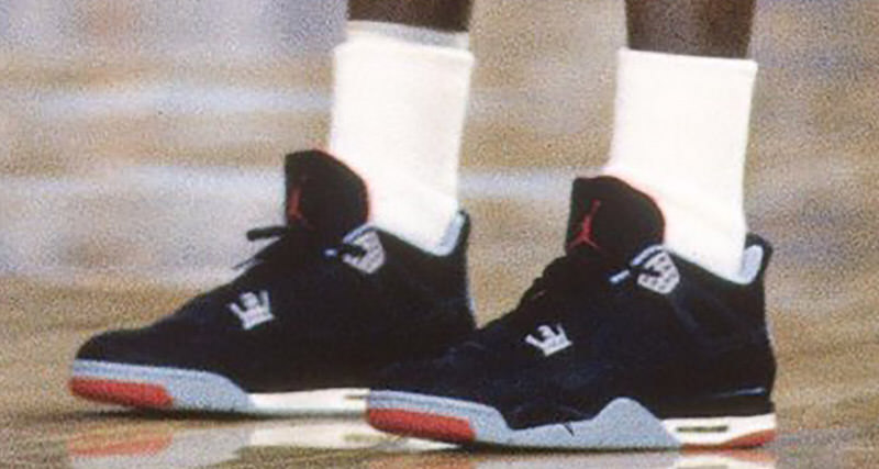 jordan wearing 4s