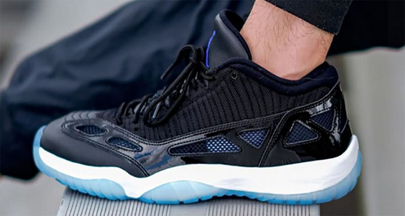 air jordan 11 low ie space jam