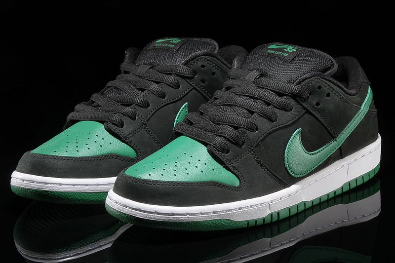 dunk low j pack