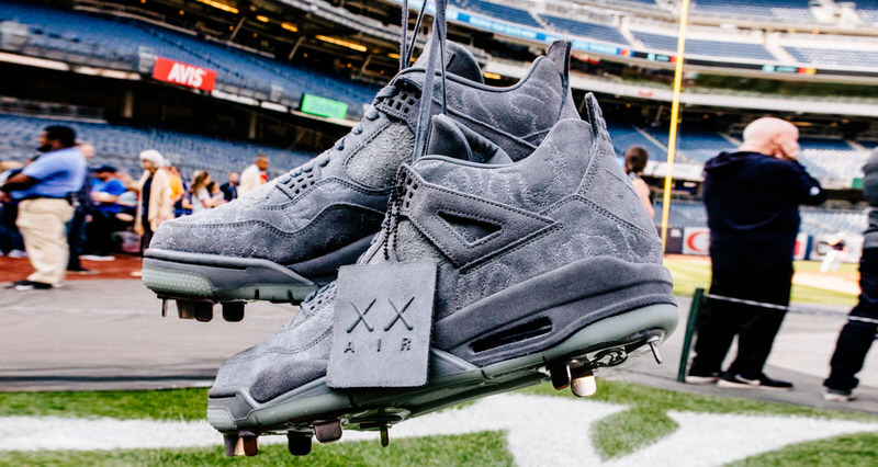 retro 4 cleats