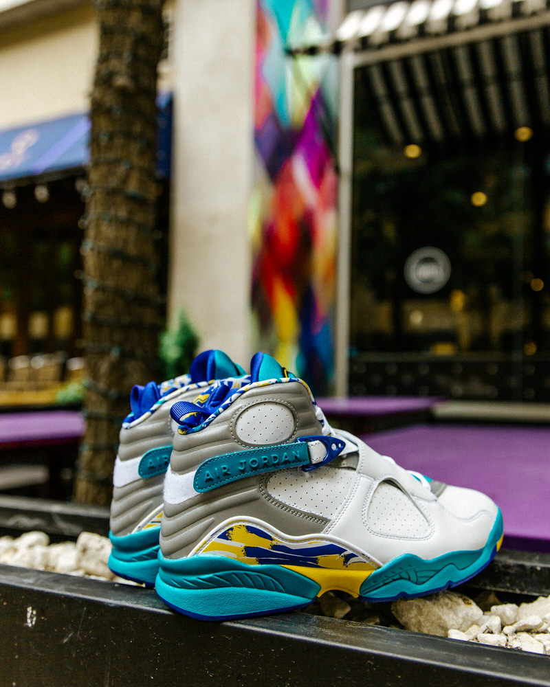 lady aqua 8s