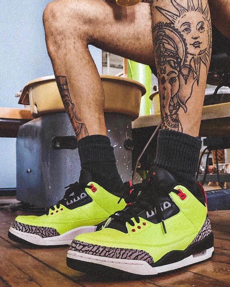 highlighter jordans