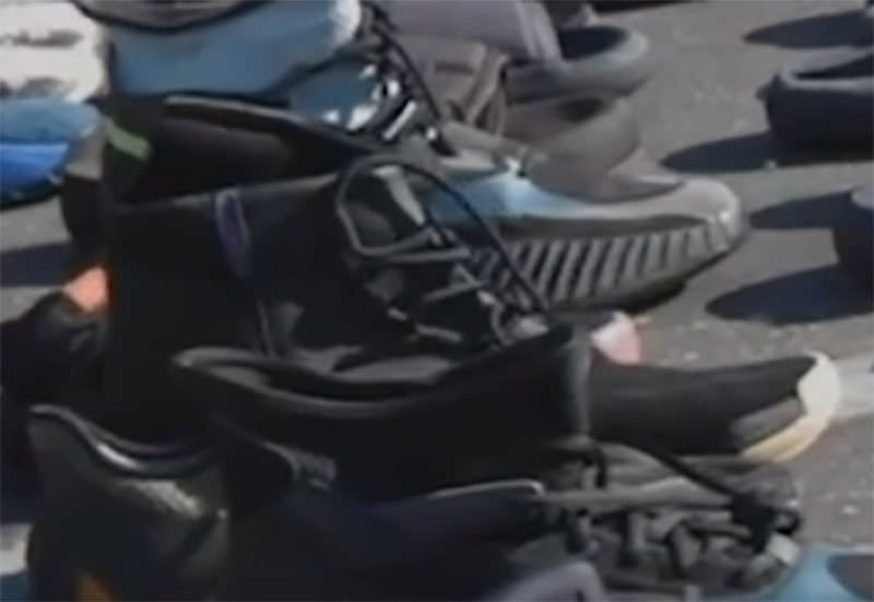 Yeezy 750 hotsell v2 2019