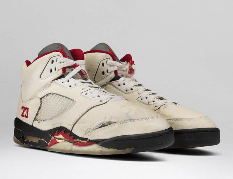 Air Jordan 5 Fire Red Nike Air Release 