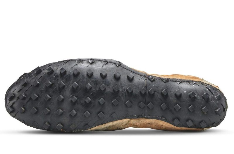 Nike waffle racing moon shoe deals