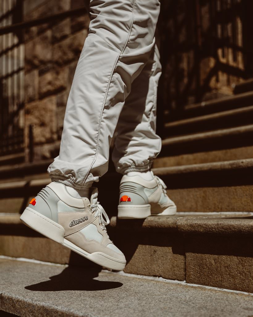 Classic ellesse sales sneakers