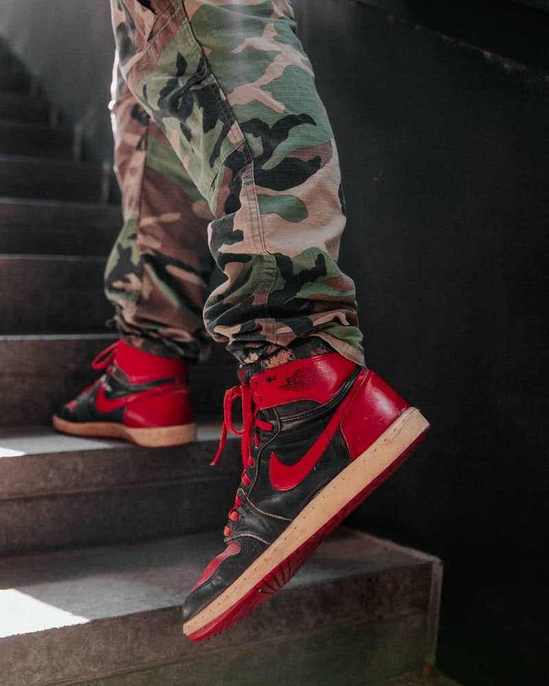 jordan 1 banned on feet