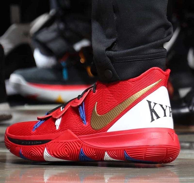 kyrie irving pe shoes