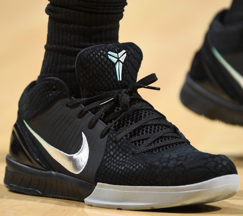 kobe 4 protro demar derozan