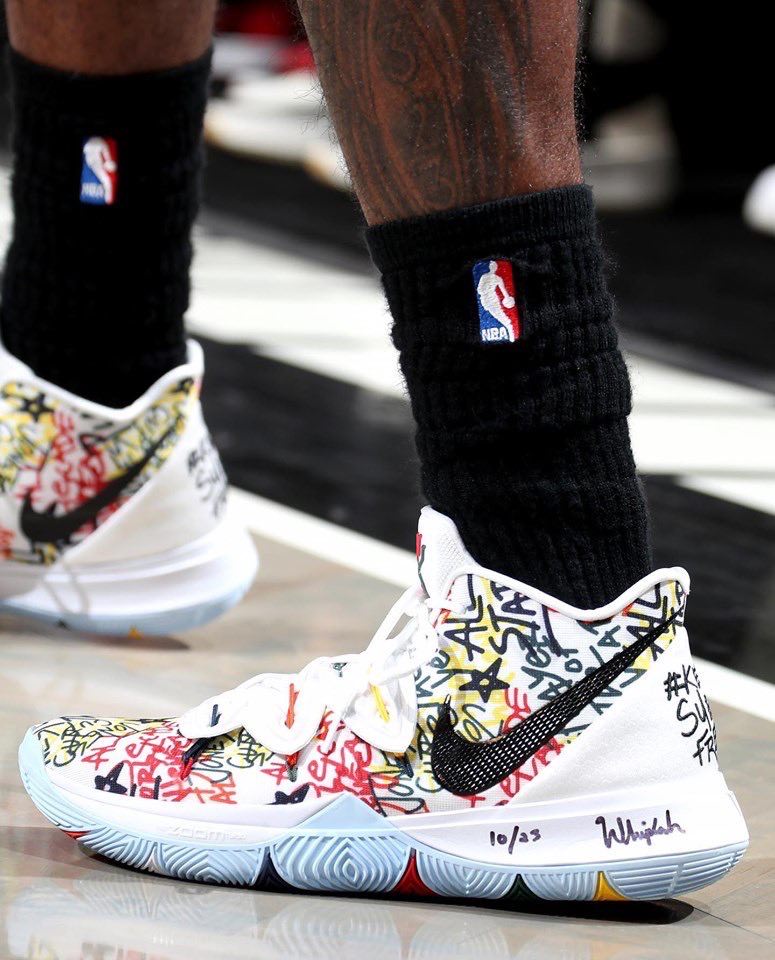 NIKE KYRIE 5 BLACK MAGIC MULTI COLOR Černé cena