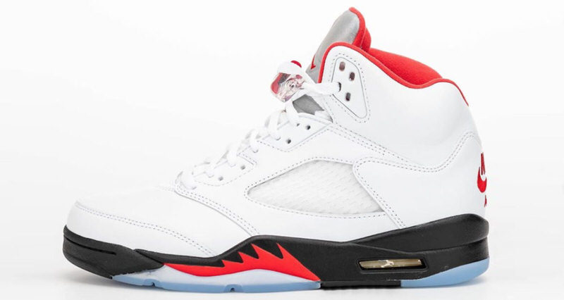 red black and white jordan 5