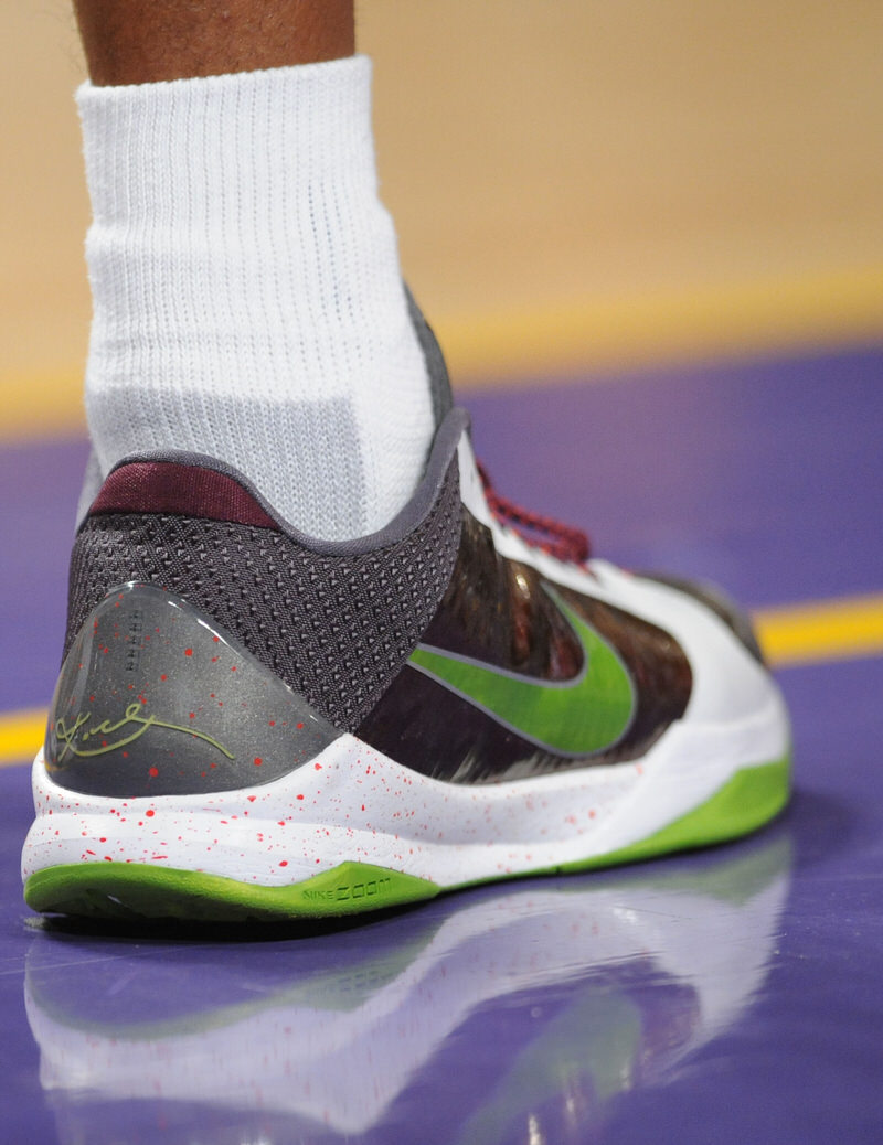 Kobe 5 christmas hotsell