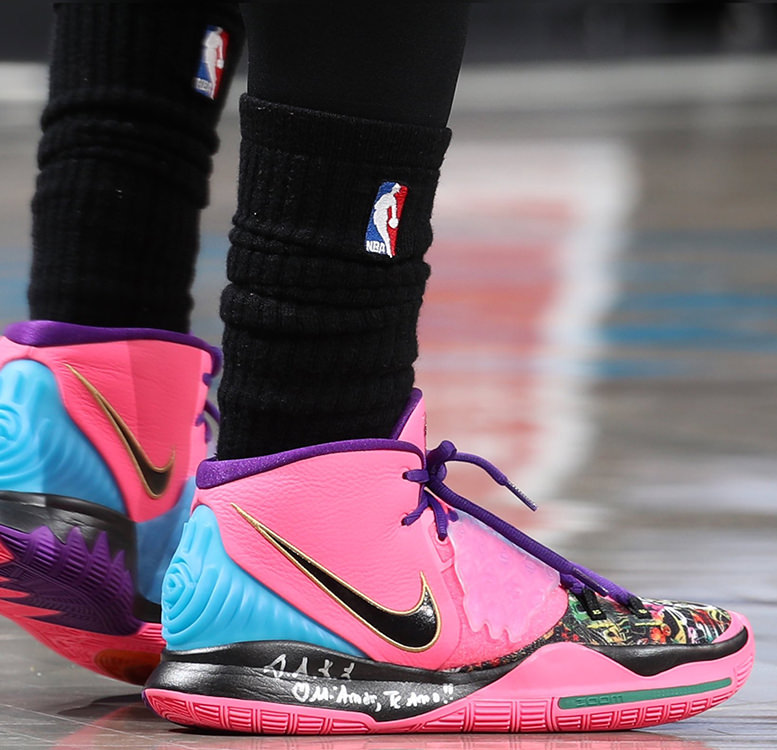 kyrie irving shoes pink