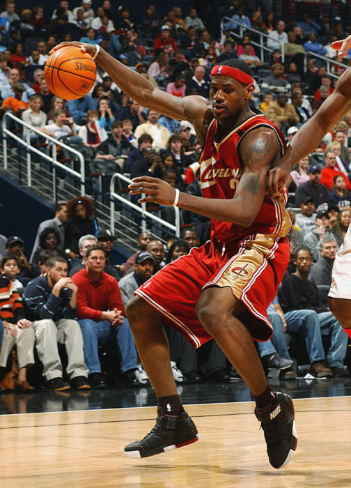 nike lebron 1