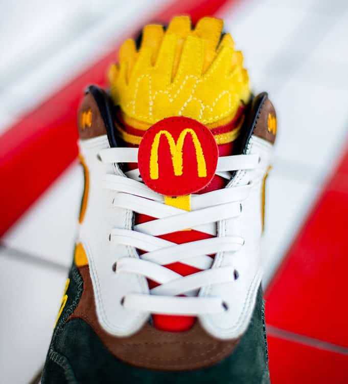 الطريق اركب جرو mc donalds air max 