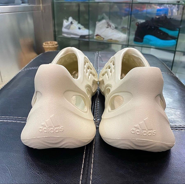 adidas Yeezy Foam Runner "Cream" Release Date | Nice Kicks