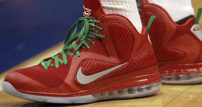 lebron 10 christmas edition