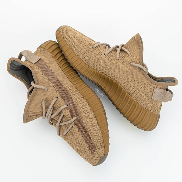 Adidas yeezy on sale 250 v2