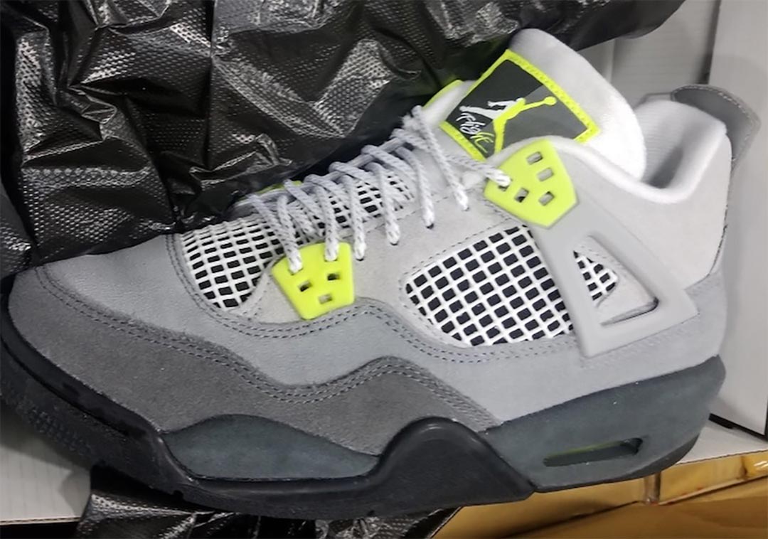 air-jordan-4-neon-air-max-95-release-date-12