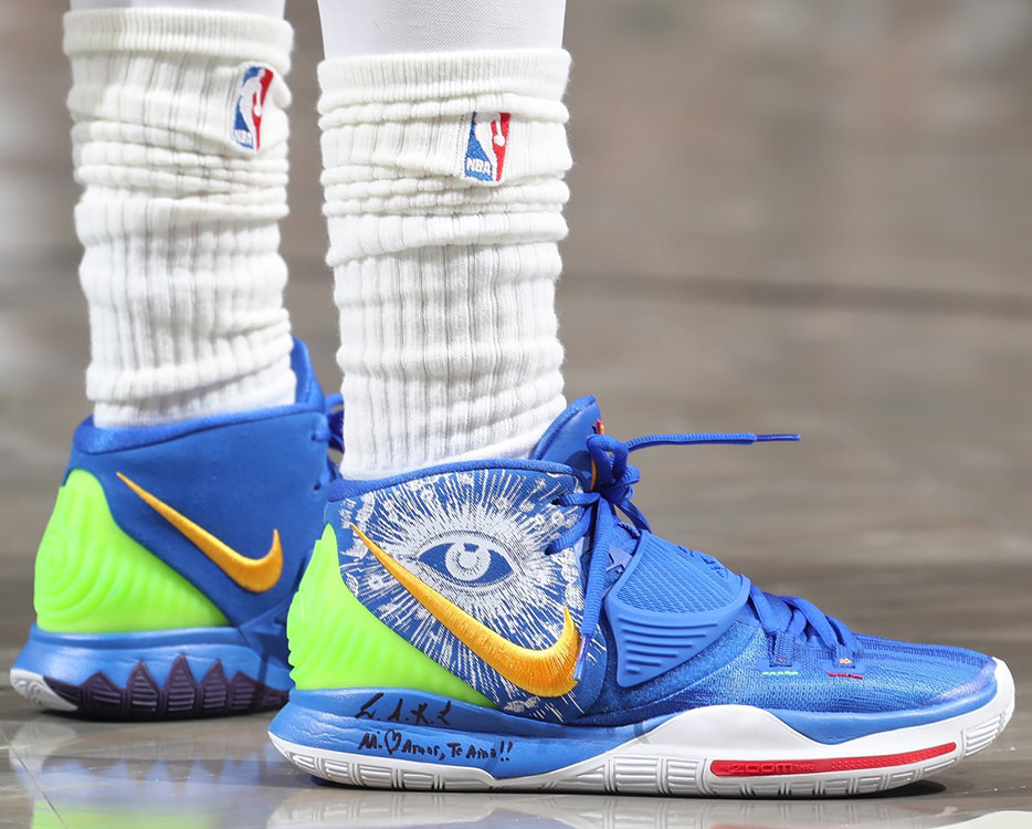 kyrie 2 shoes blue