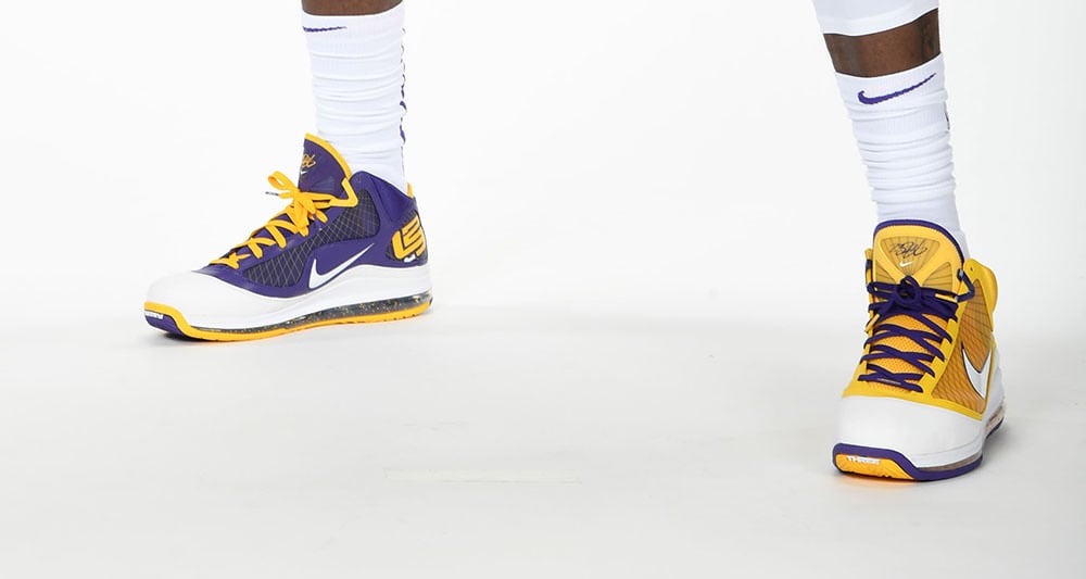 Lakers Nike LeBron 7 PE