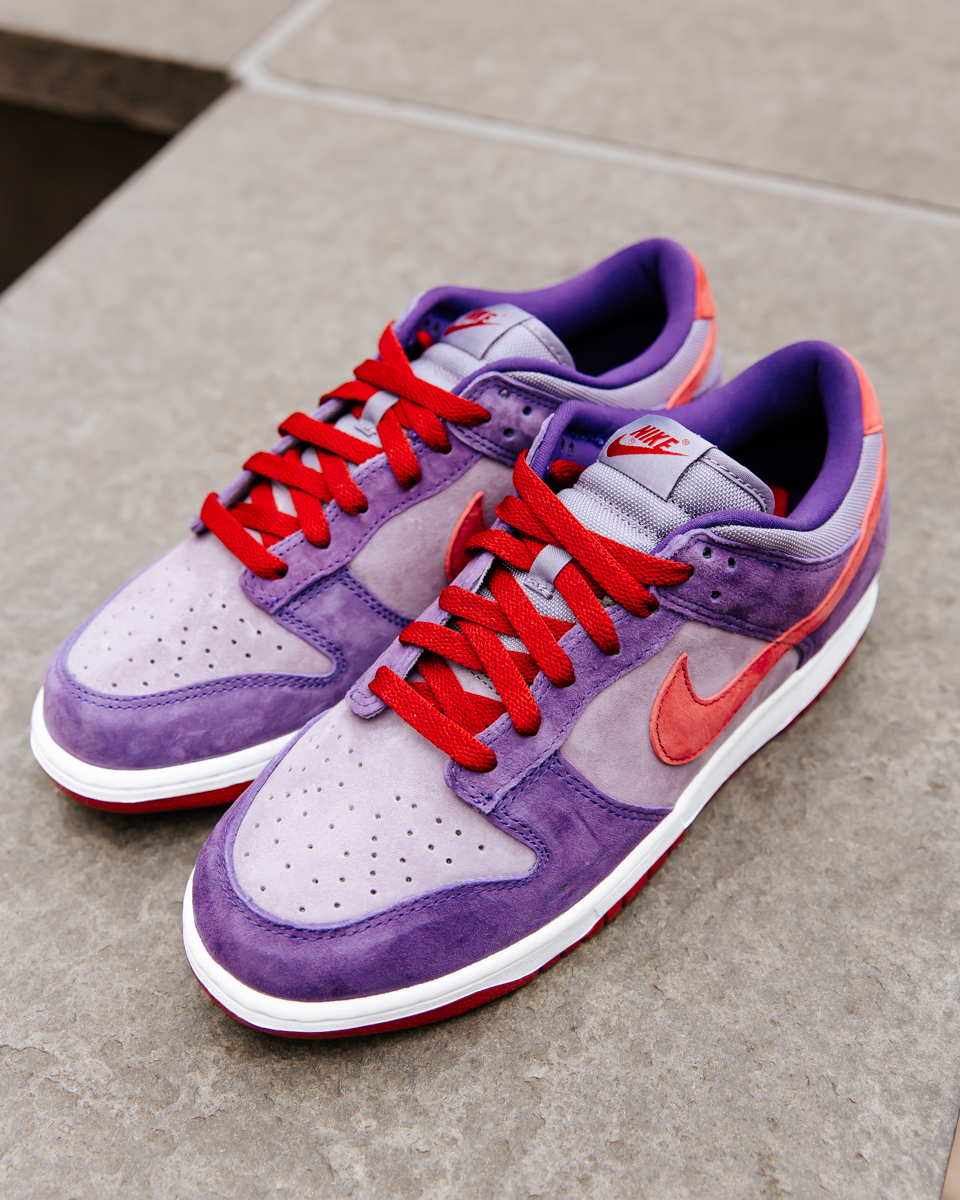 nike dunk plum