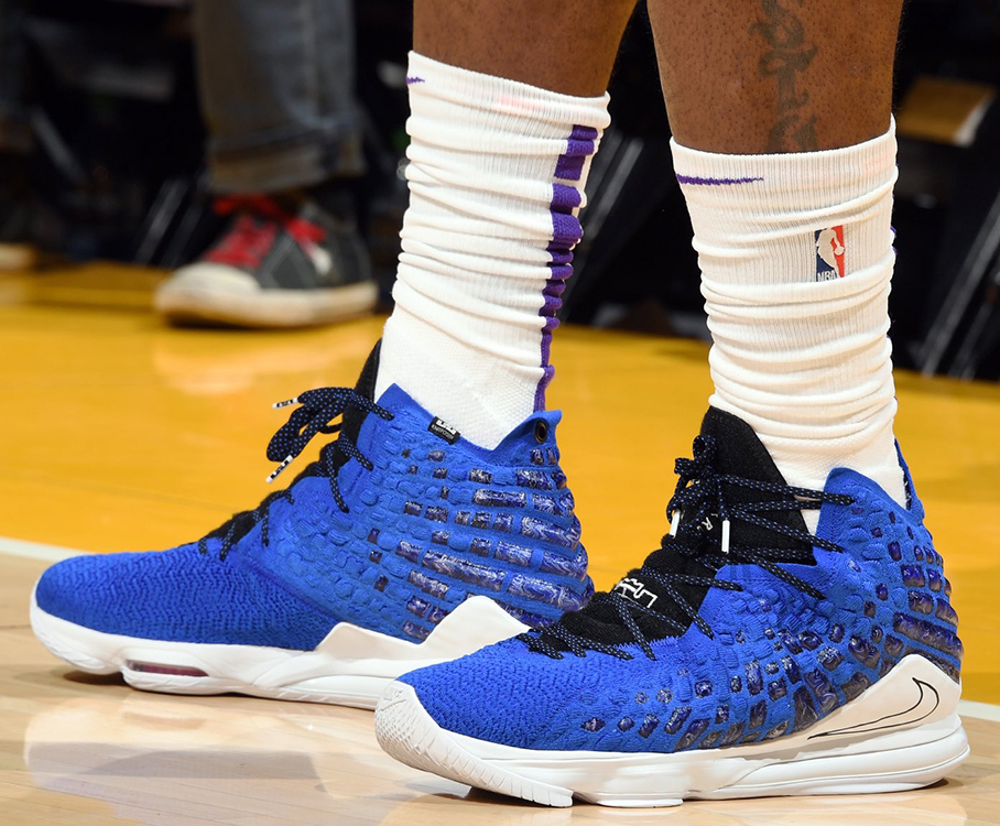 Nice Kicks on X: LeBron James in the “Space Jam” Nike LeBron 19 for @Lakers  Media Day 👀 @NBAKicks  / X