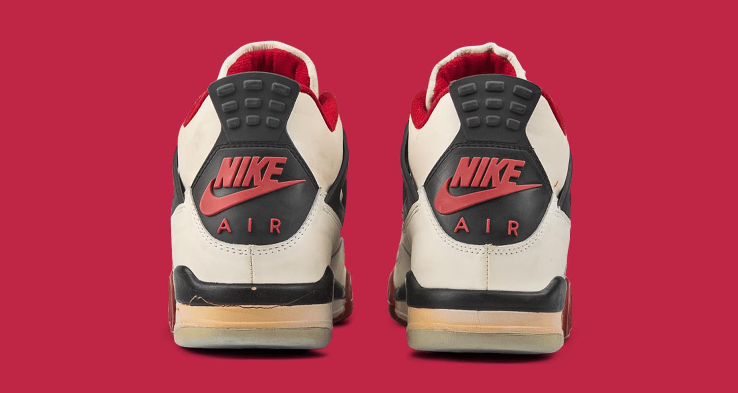 back of jordan 4