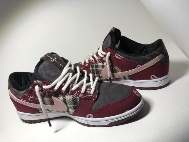 Custom Travis Scott Air Jordan 1 Feeds Off Supreme x Nike SB Dunk Vibes