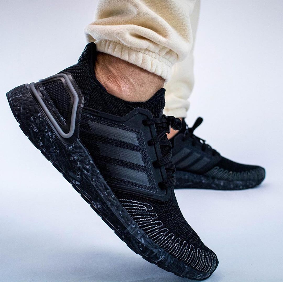 adidas ultraboost 20 triple black