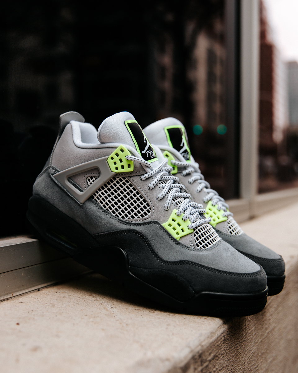 Nice Look // Air Jordan 4 Retro SE “Neon”