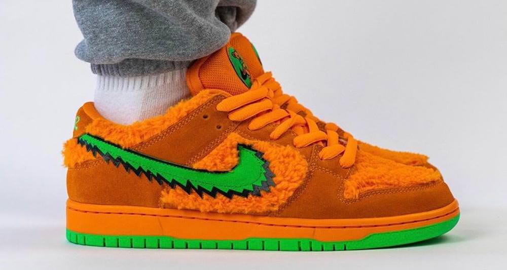 dunk low orange bear