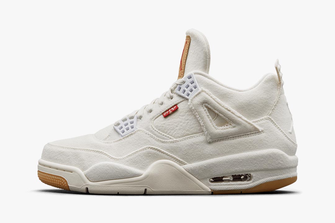 Levi's x Air Jordan Reverse 4 Retro "White Denim" AO2571-100