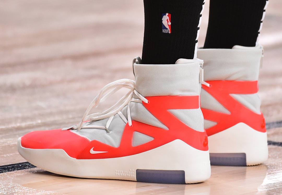 SoleCollector - DeMar DeRozan wearing a Spurs-themed Nike